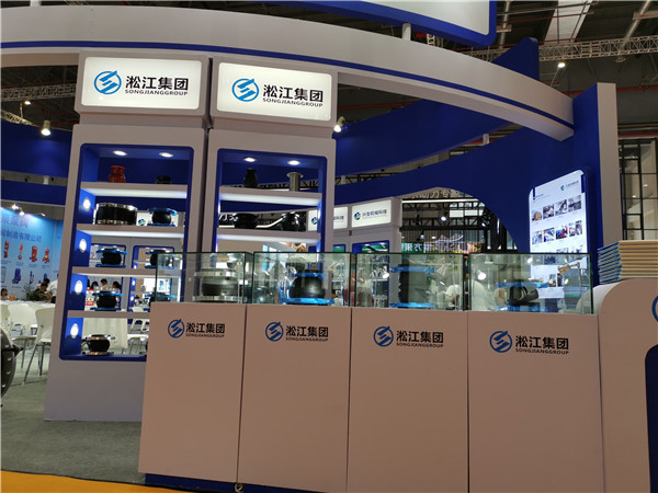 遵義淡水介質(zhì)DN200橡膠膨脹節(jié)